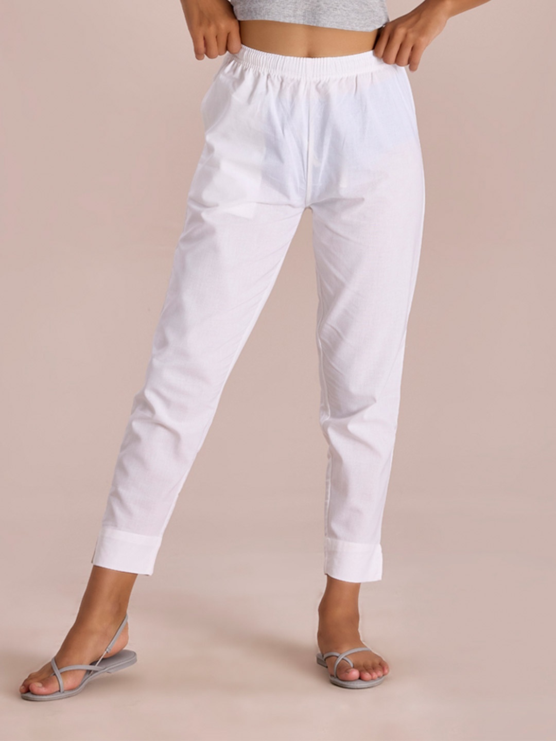 

Go Colors Women Relaxed Cotton Regular Fit Mid-Rise Trouser, White