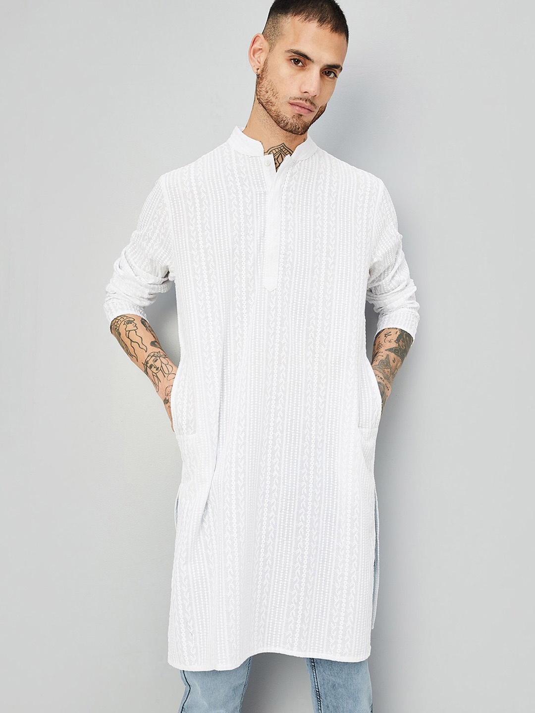 

max Striped Woven Design Mandarin Collar Kurta, White