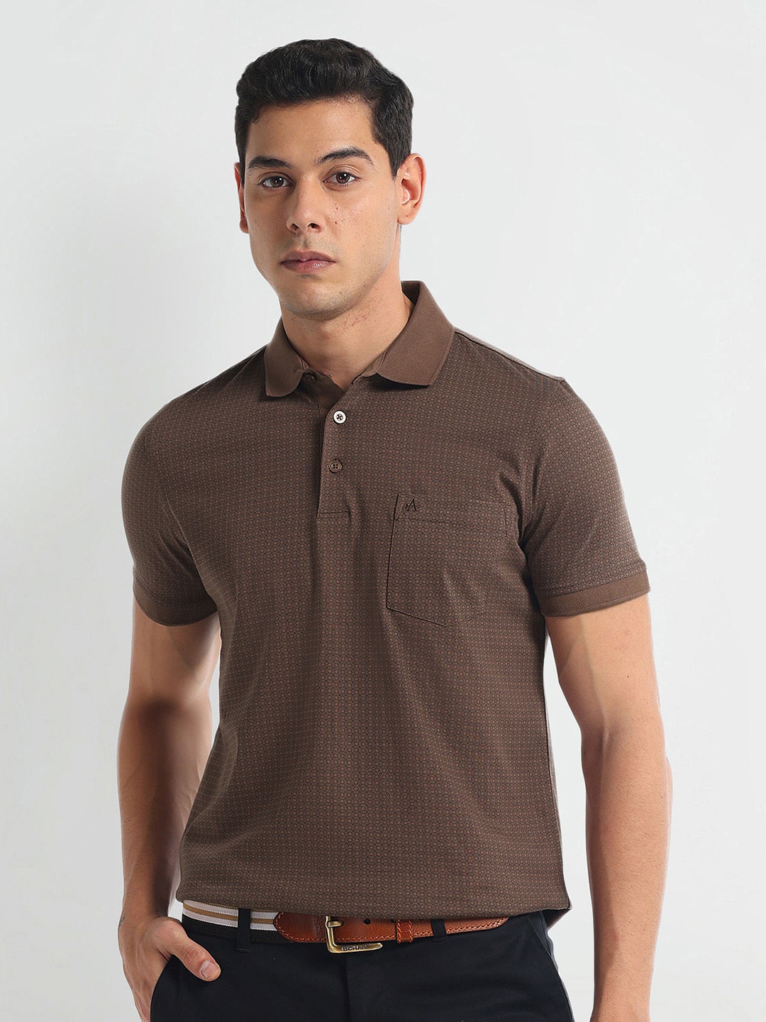 

Arrow Geometric Printed Polo Collar Cotton T-shirt, Brown