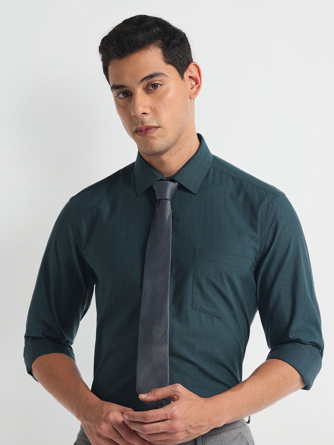 

Arrow Slim Fit Opaque Checked Cotton Formal Shirt, Green