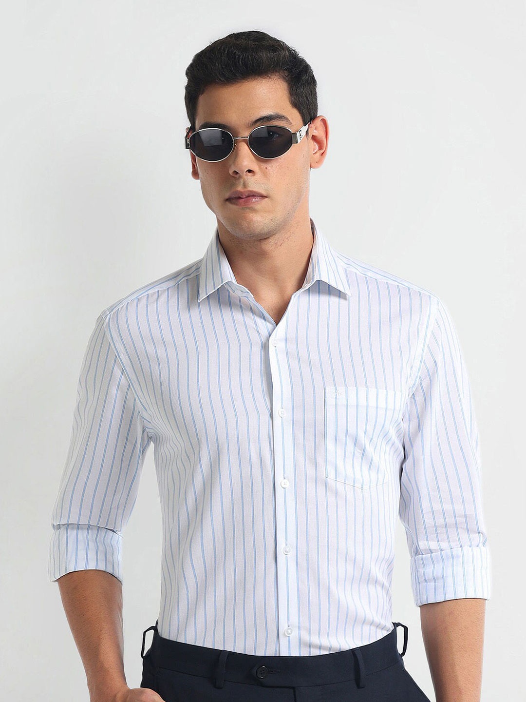 

Arrow Spread Collar Slim Fit Opaque Striped Cotton Formal Shirt, White