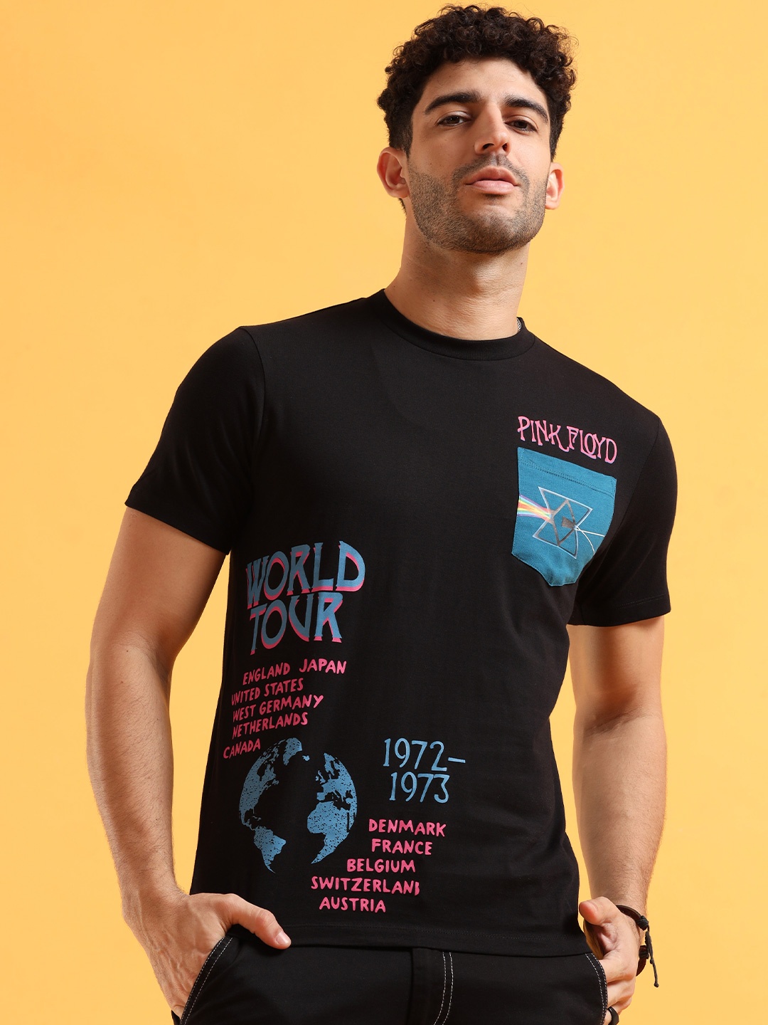 

Entertainment Store Pink Floyd 1265 T Shirt, Black