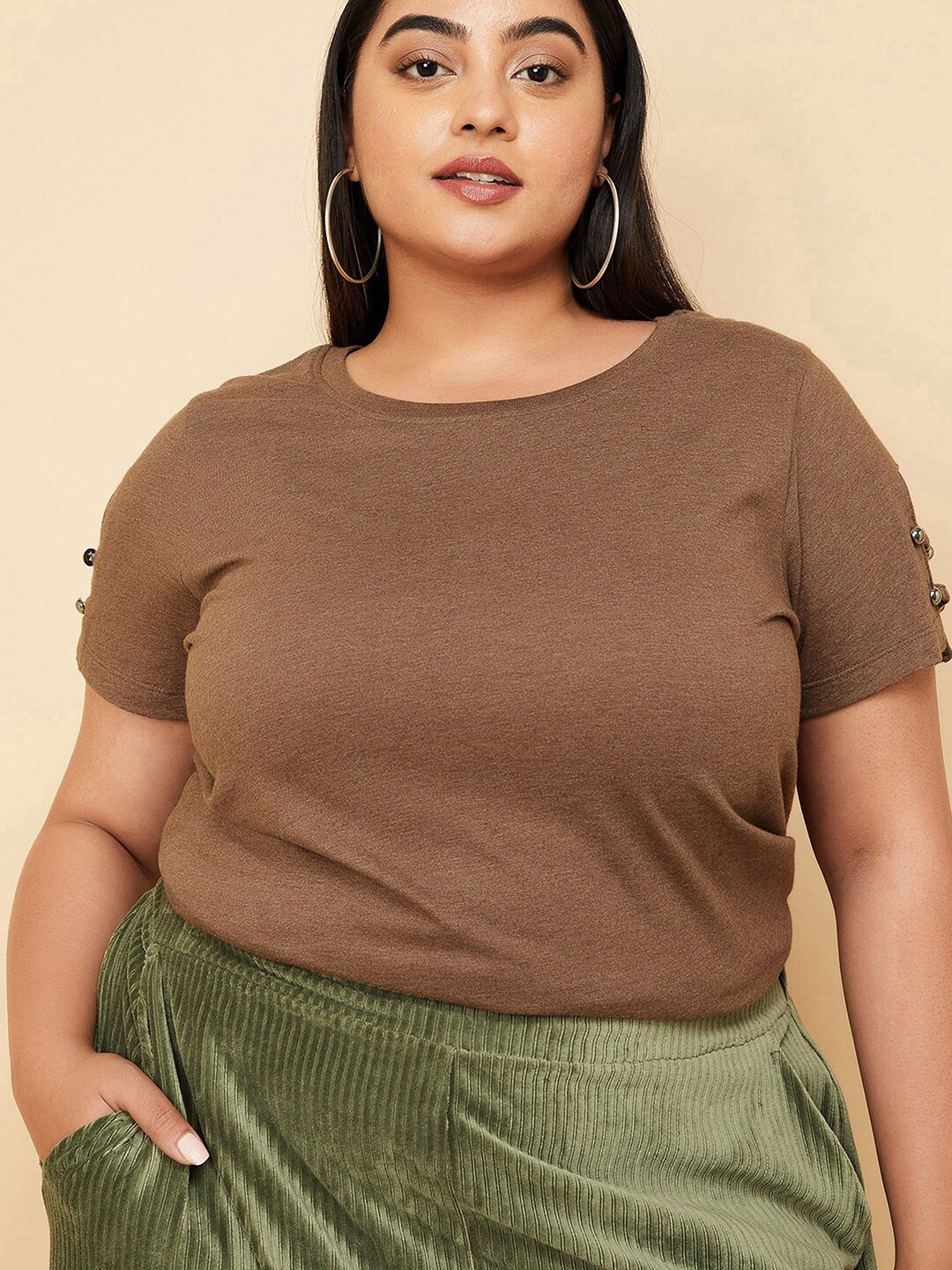 

max Plus Size Round Neck T-shirt, Brown