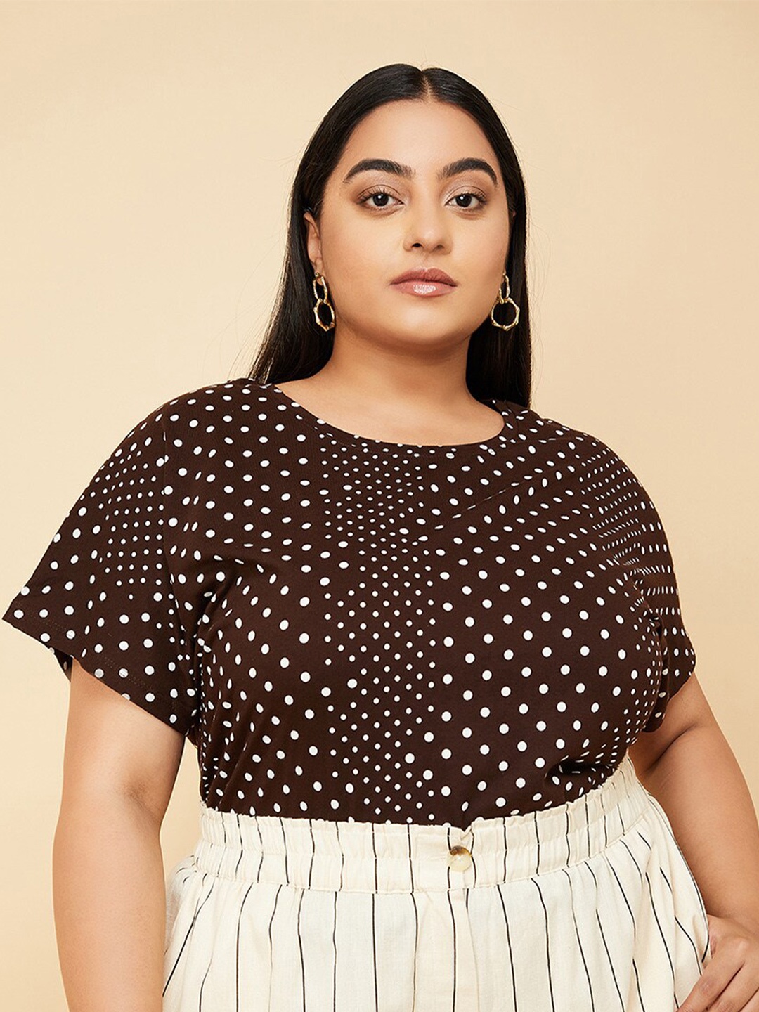 

max Plus Size Polka Dot Printed Round Neck Cotton T-shirt, Brown