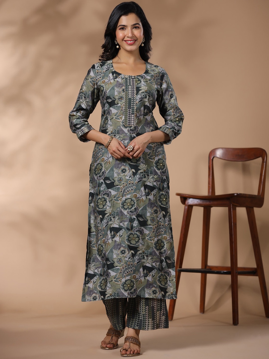 

KALINI Floral Printed Regular Kurta with Palazzos, Green