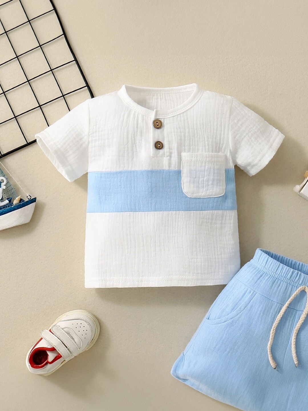 

StyleCast Boys Colourblocked T-shirt With Shorts, Blue