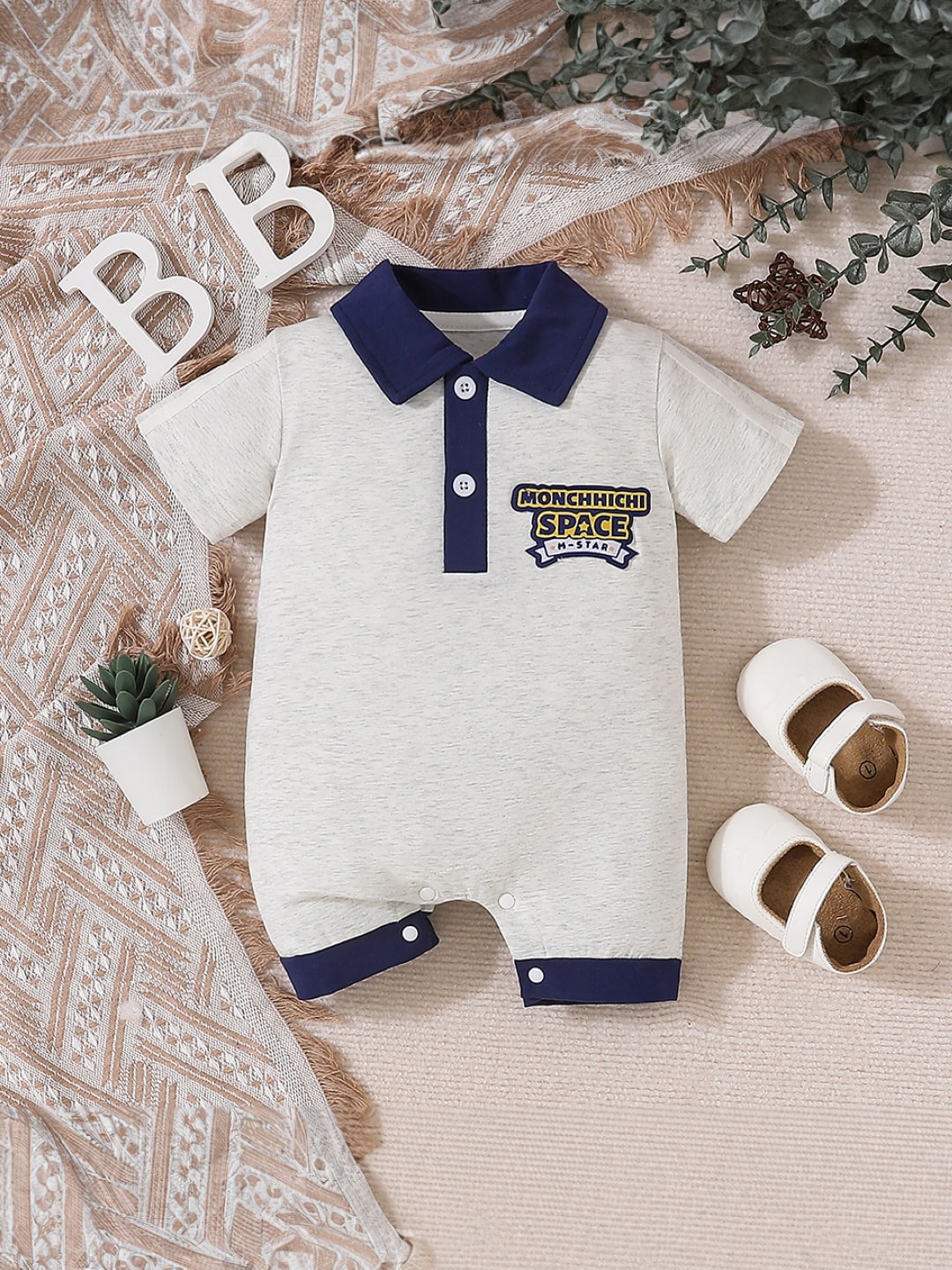 

StyleCast Infant Boys Grey Shirt Collar Pure Cotton Rompers