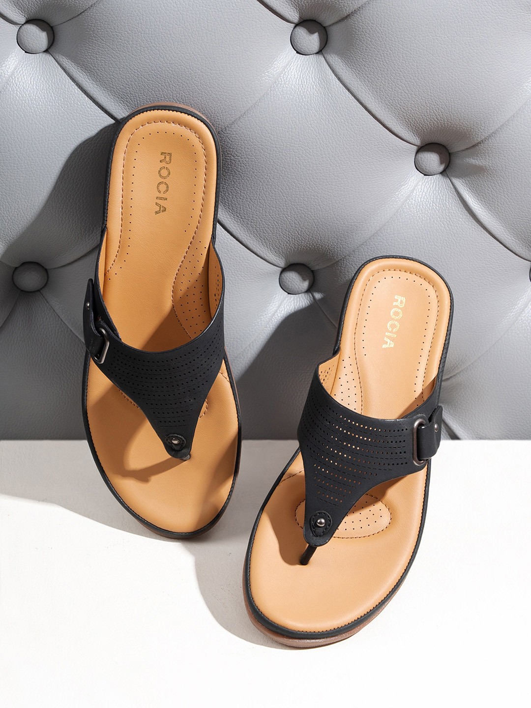 

Rocia Open Toe Flats with Laser Cut, Black