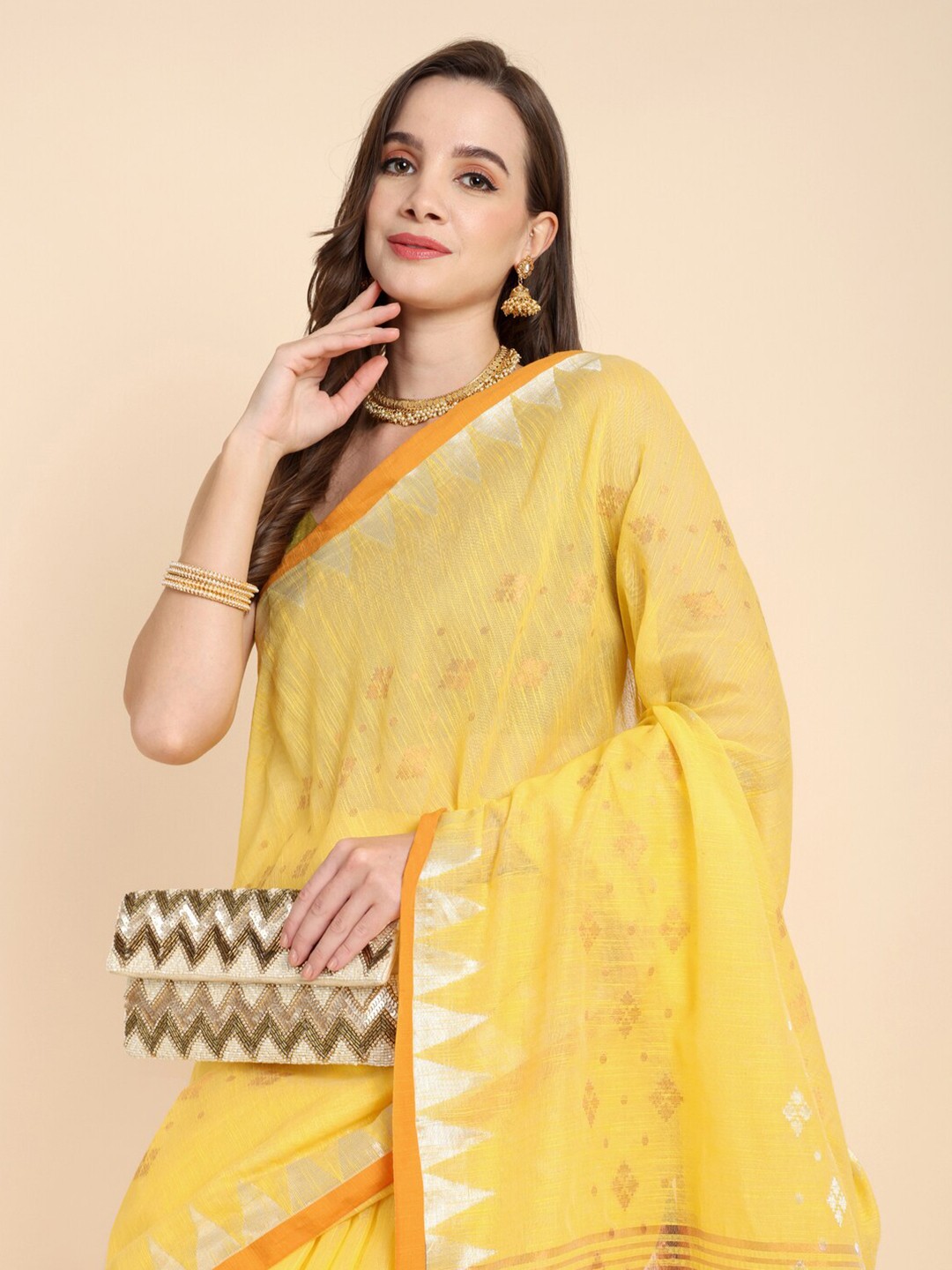 

Bong ButiQ Ethnic Motifs Woven Design Zari Khadi Saree, Yellow
