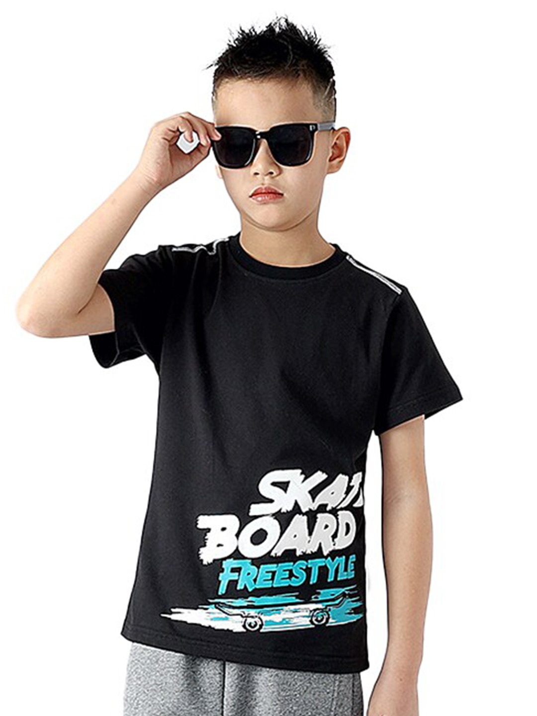 

StyleCast x Revolte Boys Typography Printed Cotton T-shirt, Black
