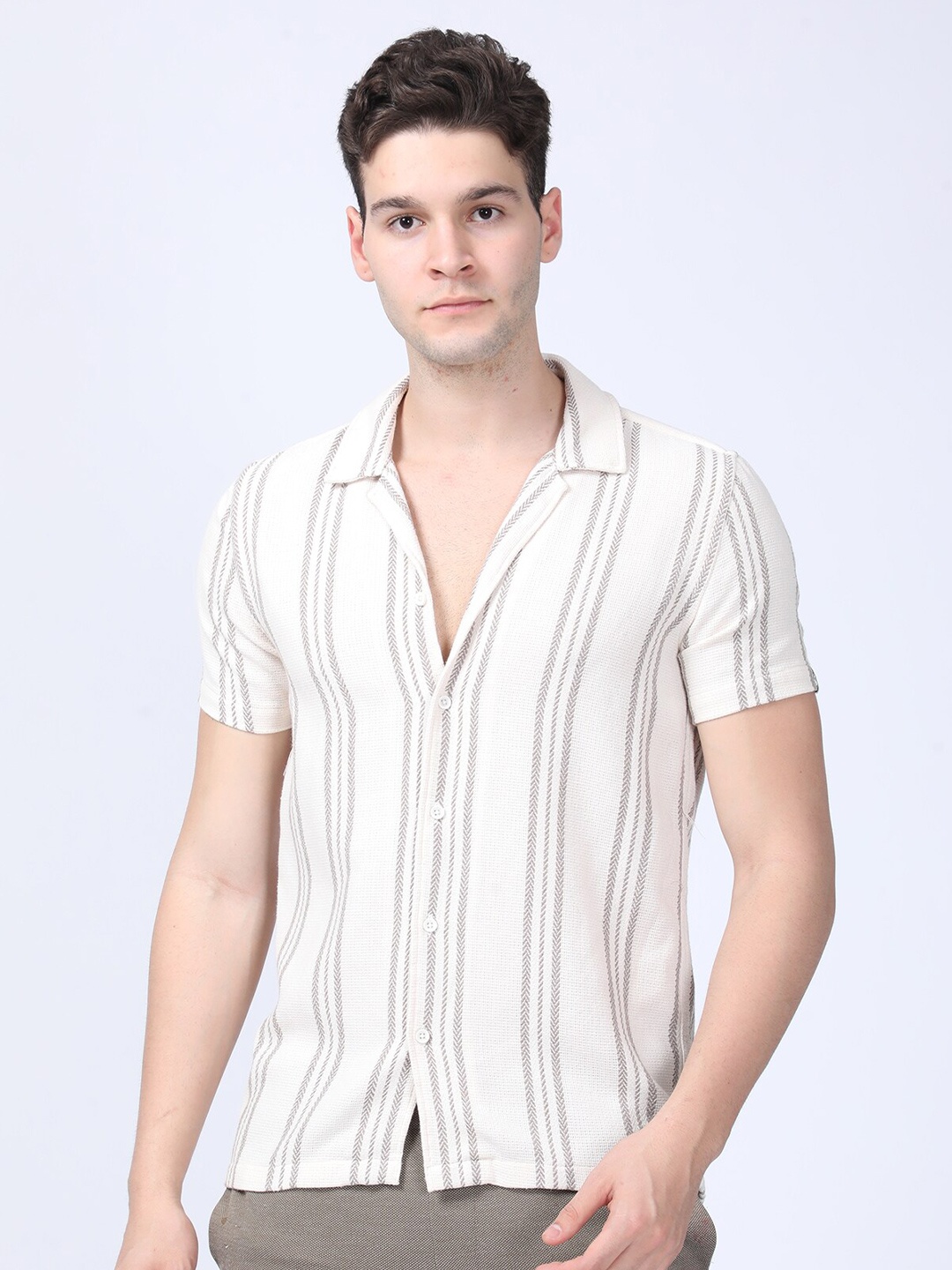 

POE Men Smart Slim Fit Opaque Striped Casual Shirt, Off white