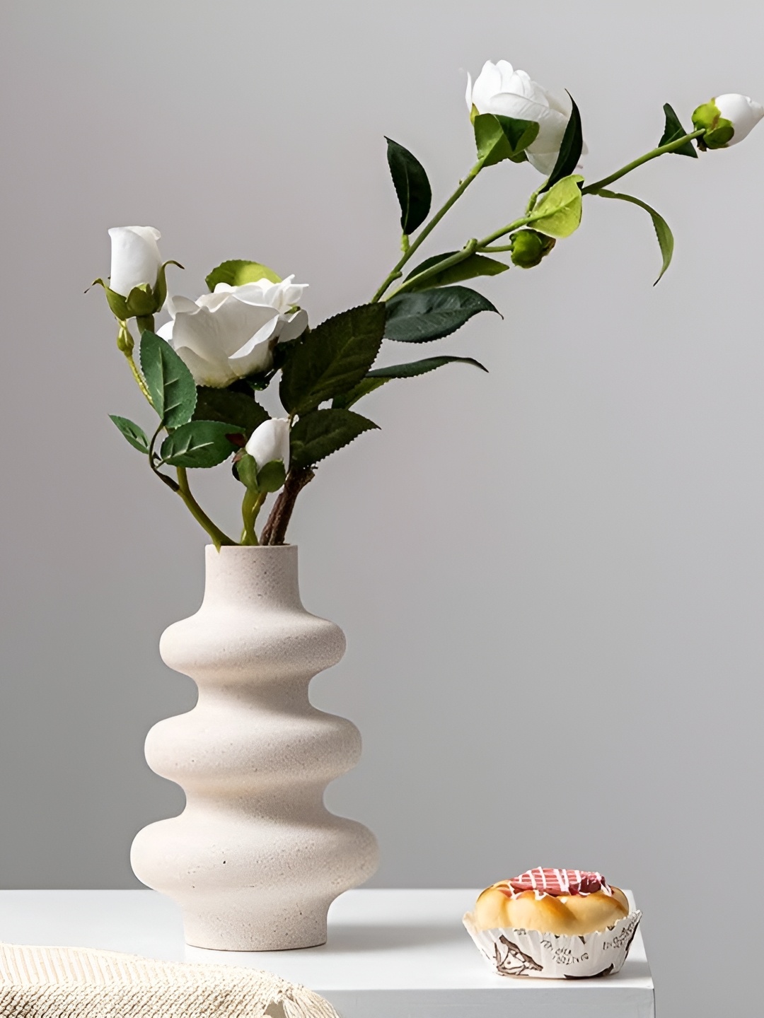 

ArteCasa White Ceramic 3 Tier Vase