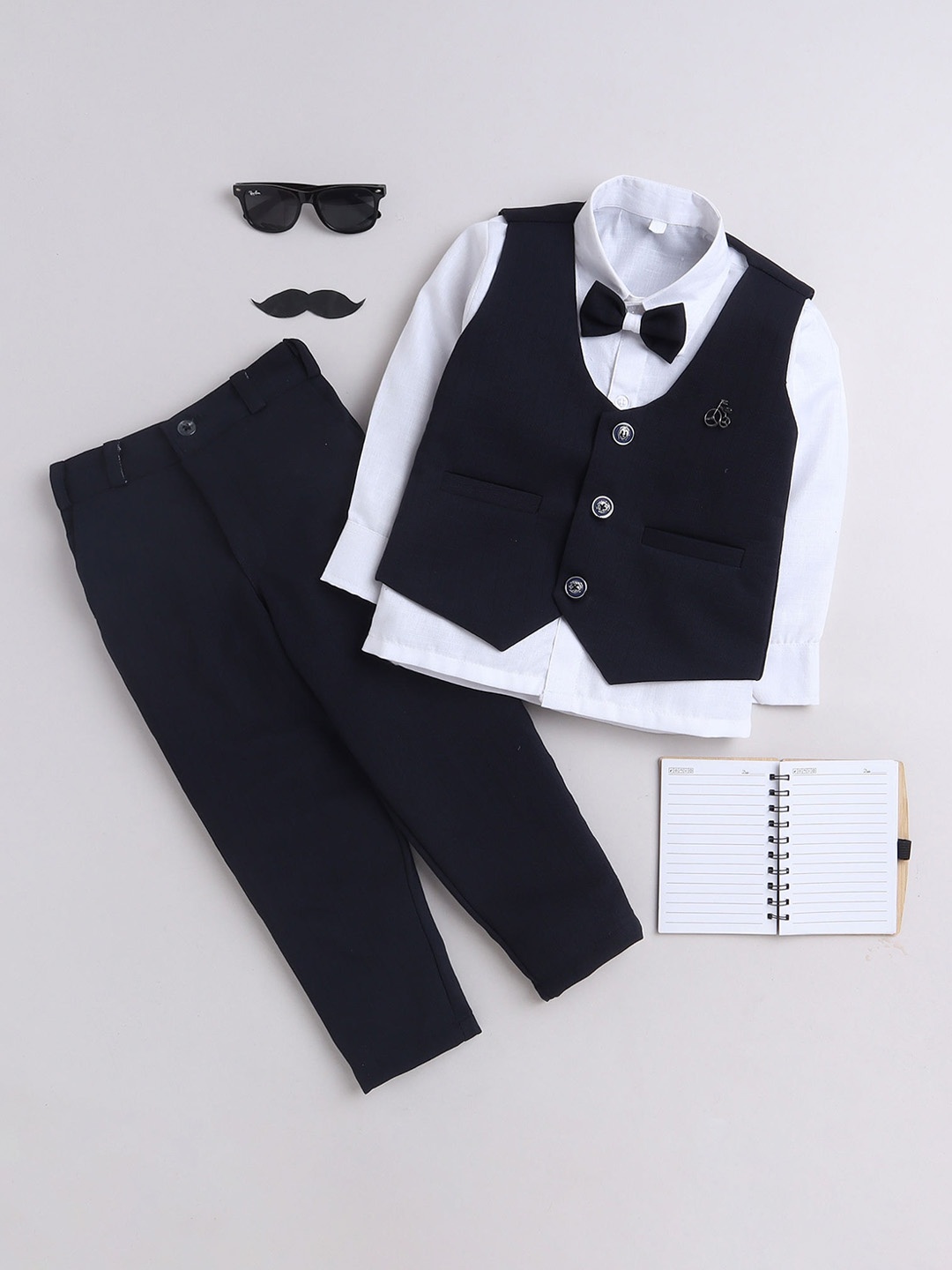 

FOURFOLDS Boys Striped Single-Breasted Three-Piece Party Suit, Navy blue