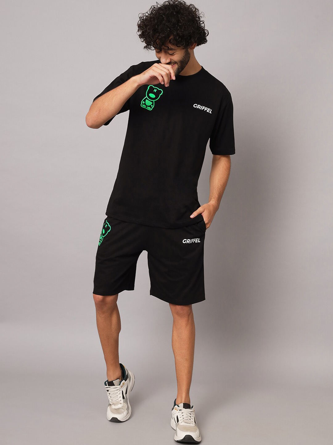 

GRIFFEL Printed Pure Cotton Oversized Fit T-Shirt & Shorts, Black