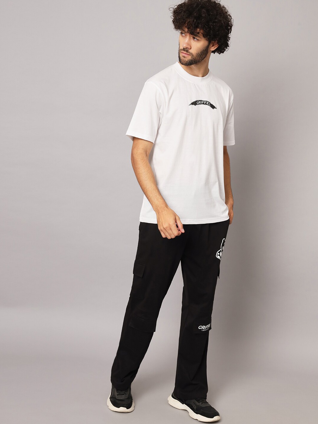 

GRIFFEL Printed Pure Cotton Round Neck Tshirt With Trousers, White