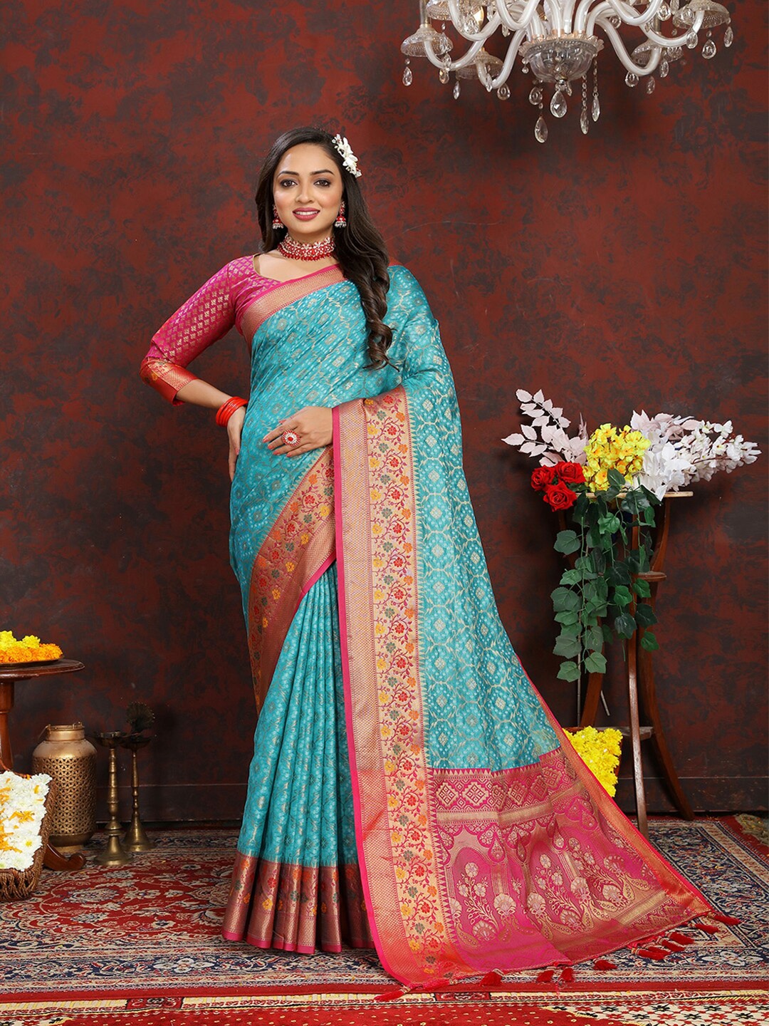 

MARGI DESIGNERS Ethnic Motifs Woven Design Zari Organza Banarasi Saree, Turquoise blue