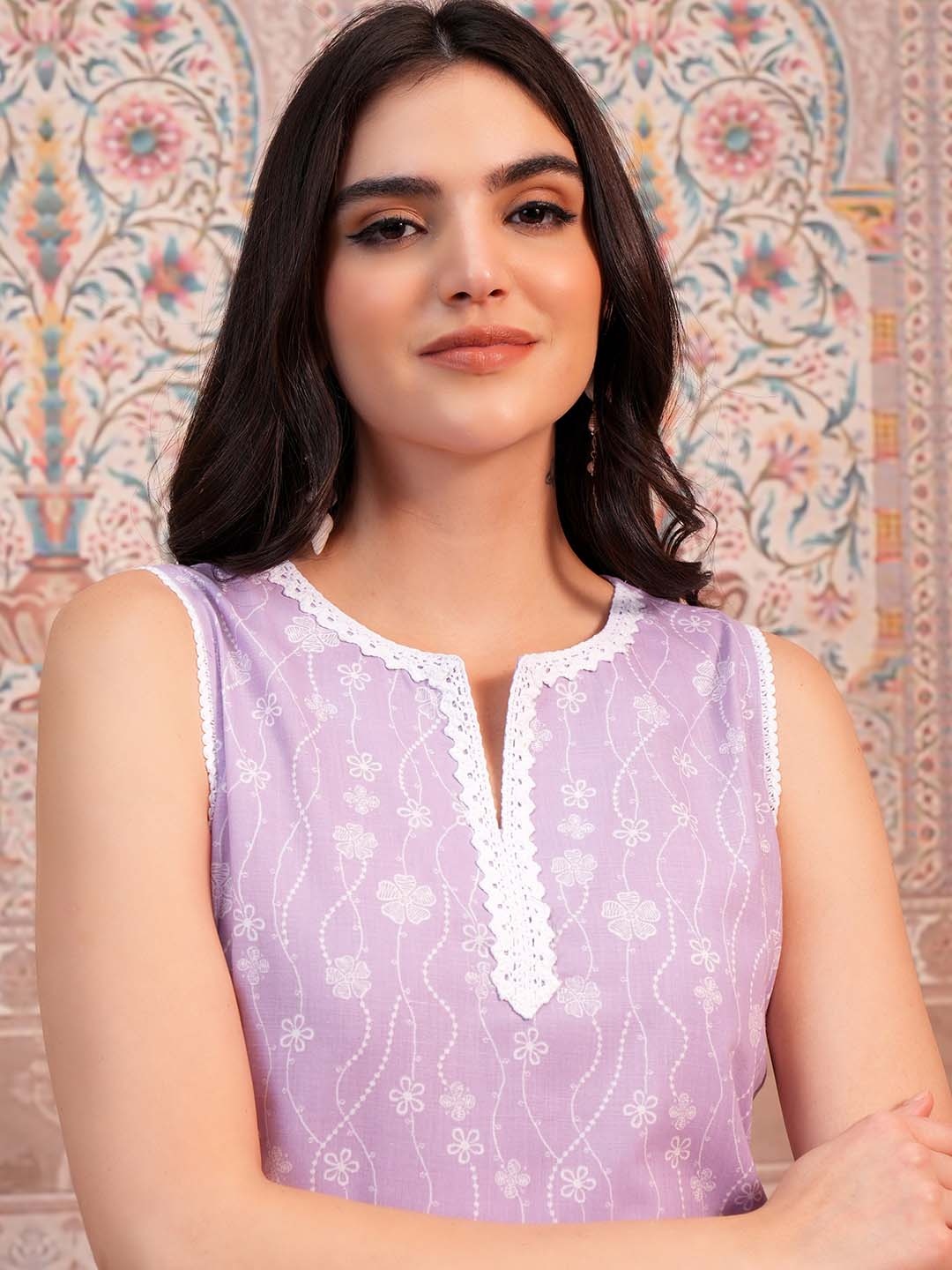 

KETCH Women Ethnic Motifs Embroidered Keyhole Neck Thread Work Kurta, Purple