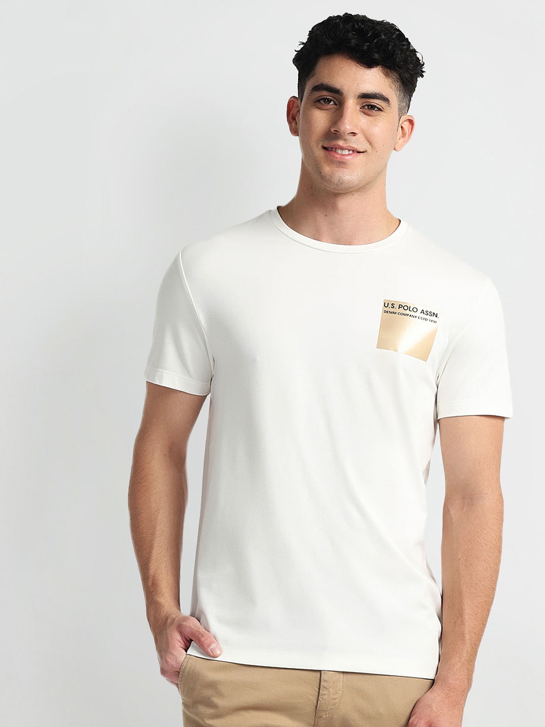 

U.S. Polo Assn. Denim Co. Round Neck Short Sleeves Cotton Slim Fit T-shirt, White