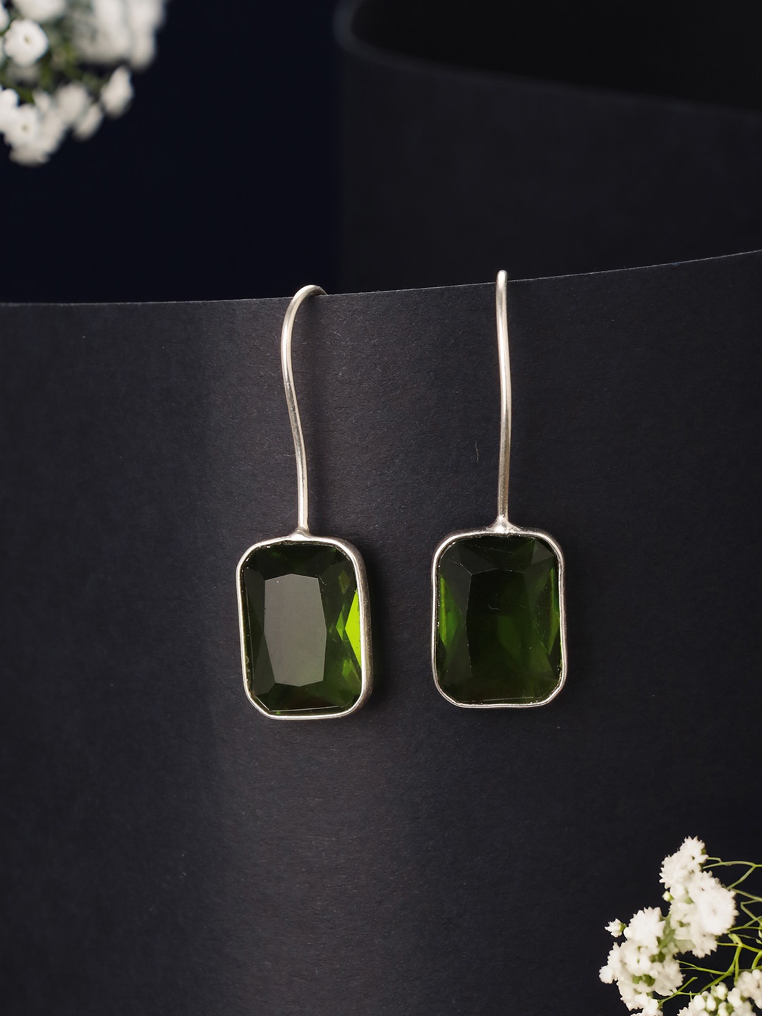 

Saraf RS Jewellery Silver-Plated Oxidised Peridot Solitaire Minimal Fishhook Earrings