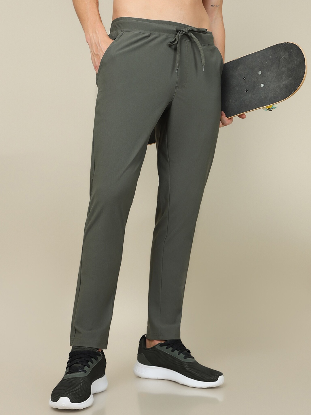 

Technosport Men SS'24 Slim Fit Mid-Rise Rapid Dry Track Pants, Grey