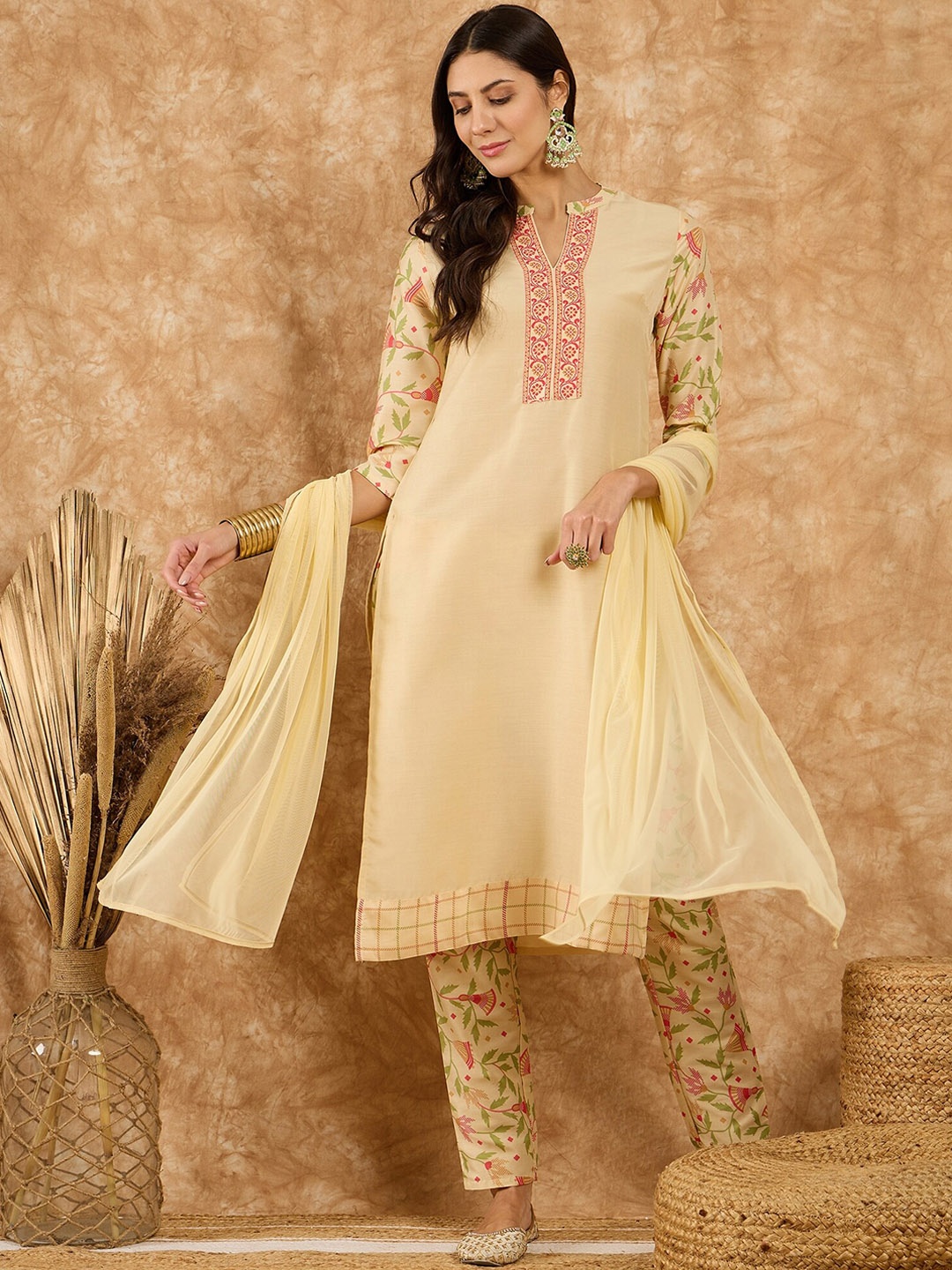 

KALINI Mandarin Collar Floral Yoke Design Regular Kurta Set, Cream