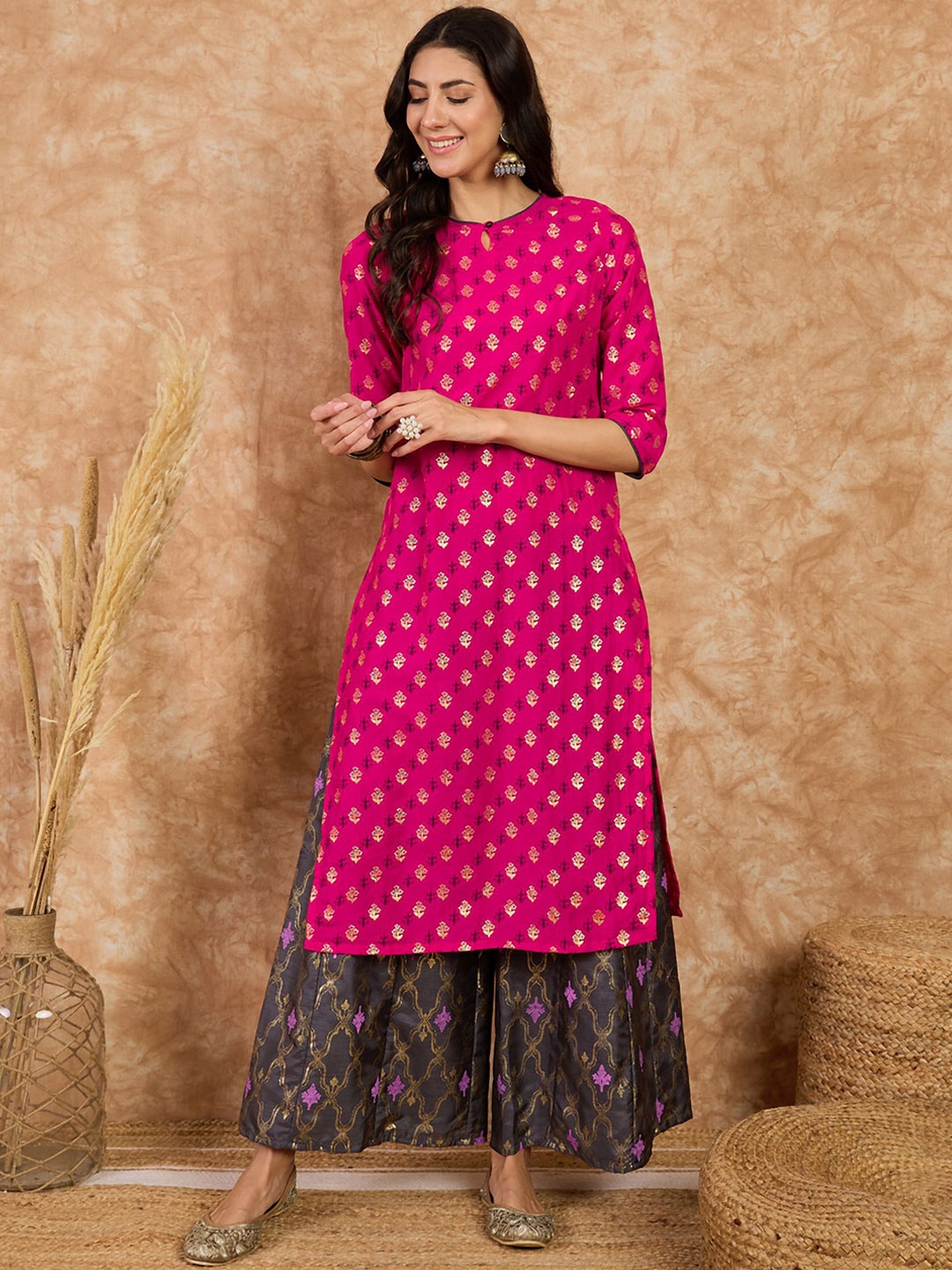 

KALINI Floral Printed Keyhole Neck Straight Kurta With Palazzos, Pink