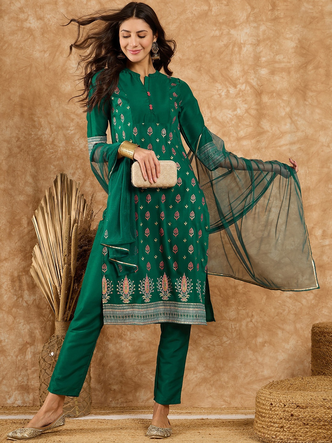 

KALINI Ethnic Motifs Printed Mandarin Collar Chinon Straight Kurta With Trouser & Dupatta, Green