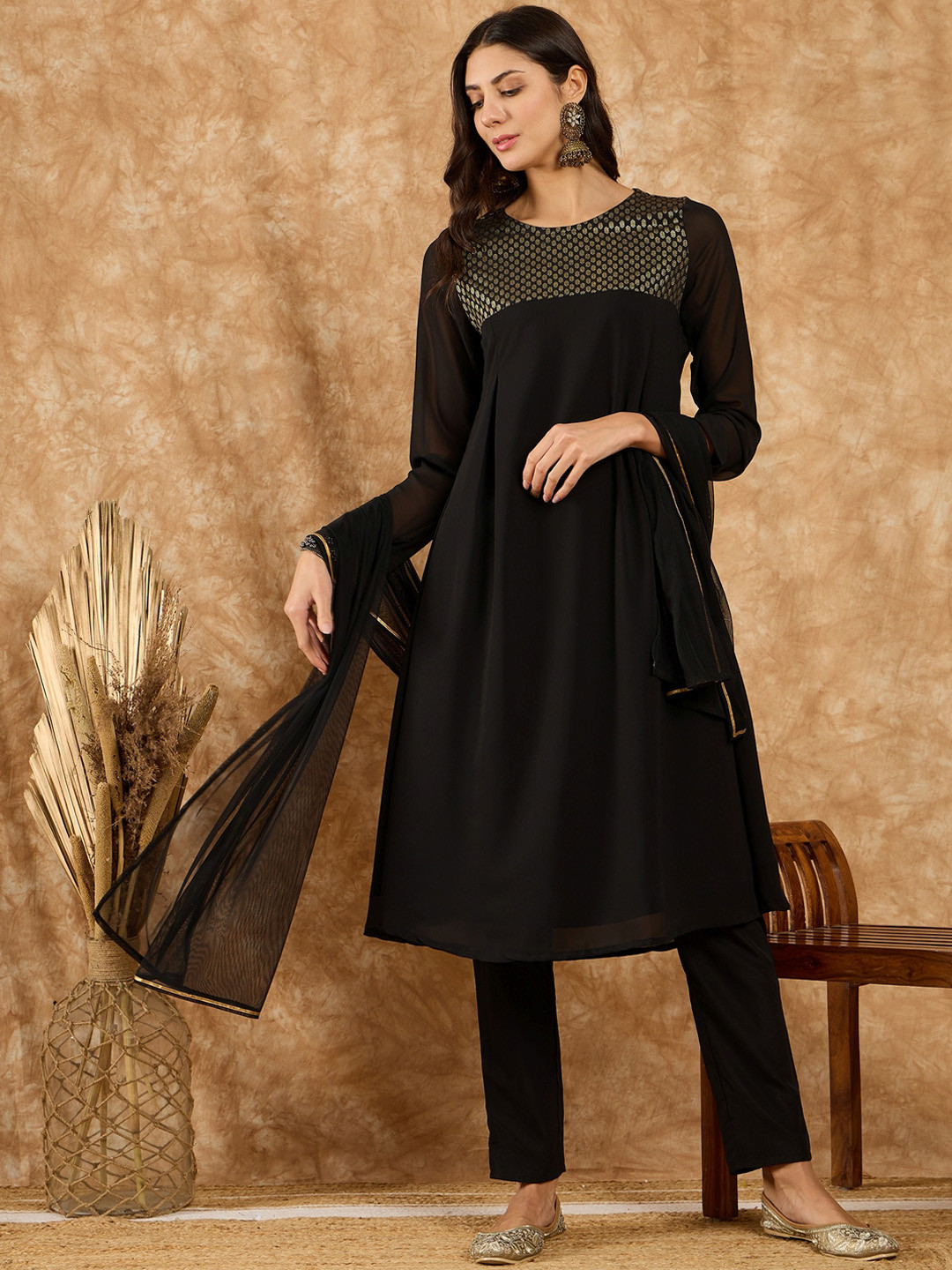 

KALINI Geometric Yoke Design Straight Kurta With Trousers & Dupatta, Black