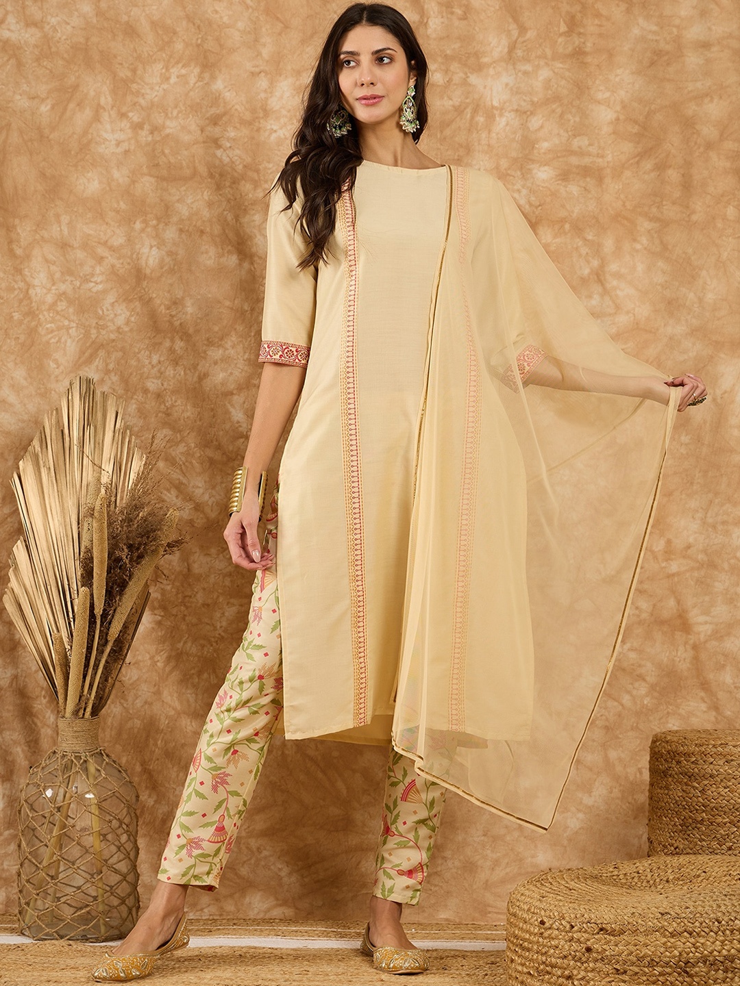 

KALINI Geometric Printed Boat Neck Chinon Straight Kurta With Trousers & Dupatta, Cream