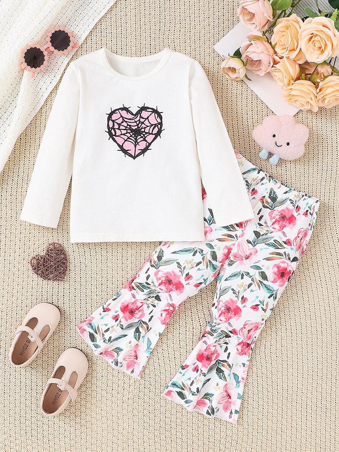 

StyleCast White Girls Printed Top With Trousers