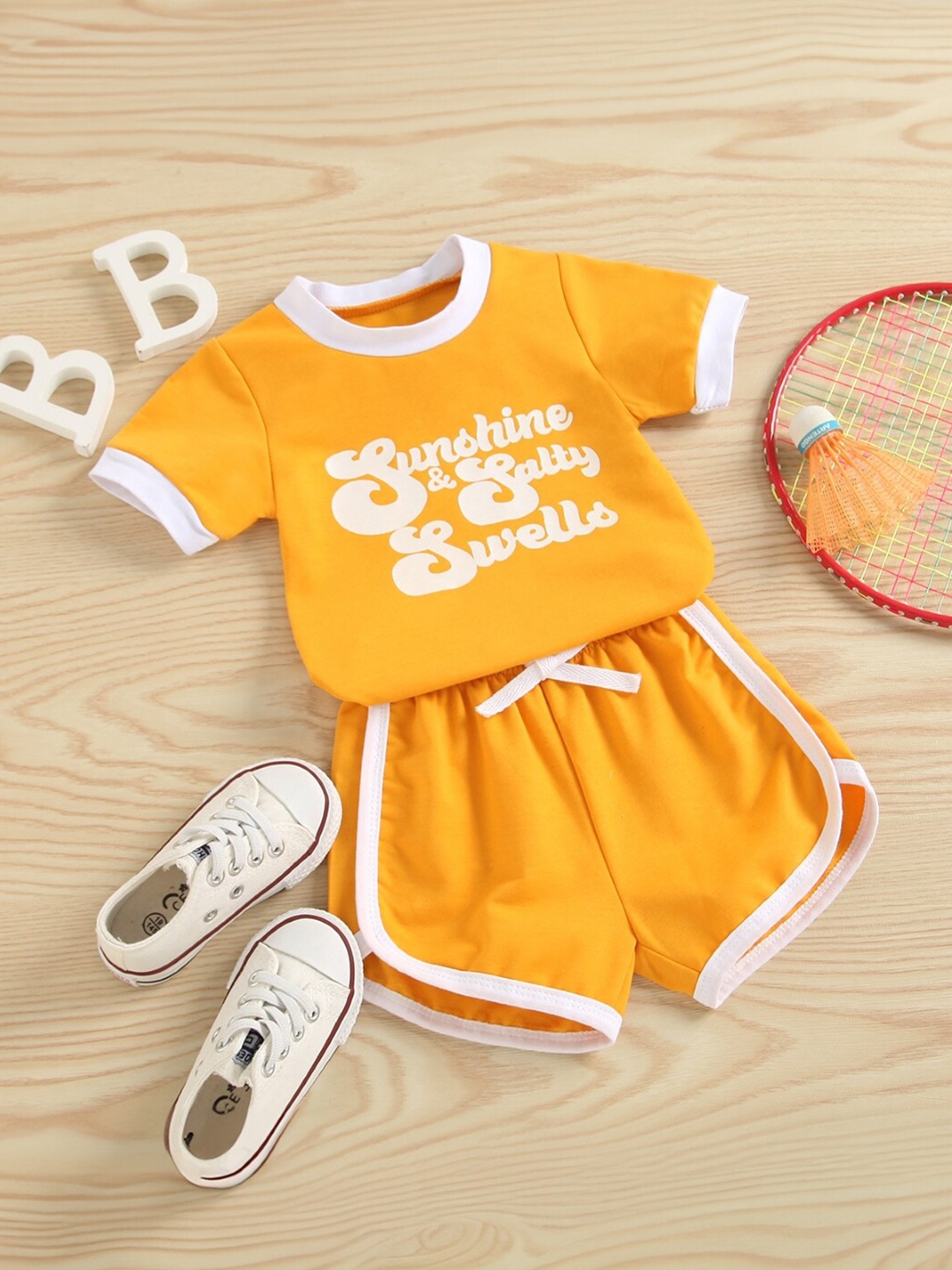 

StyleCast Girls Printed Top with Shorts, Yellow