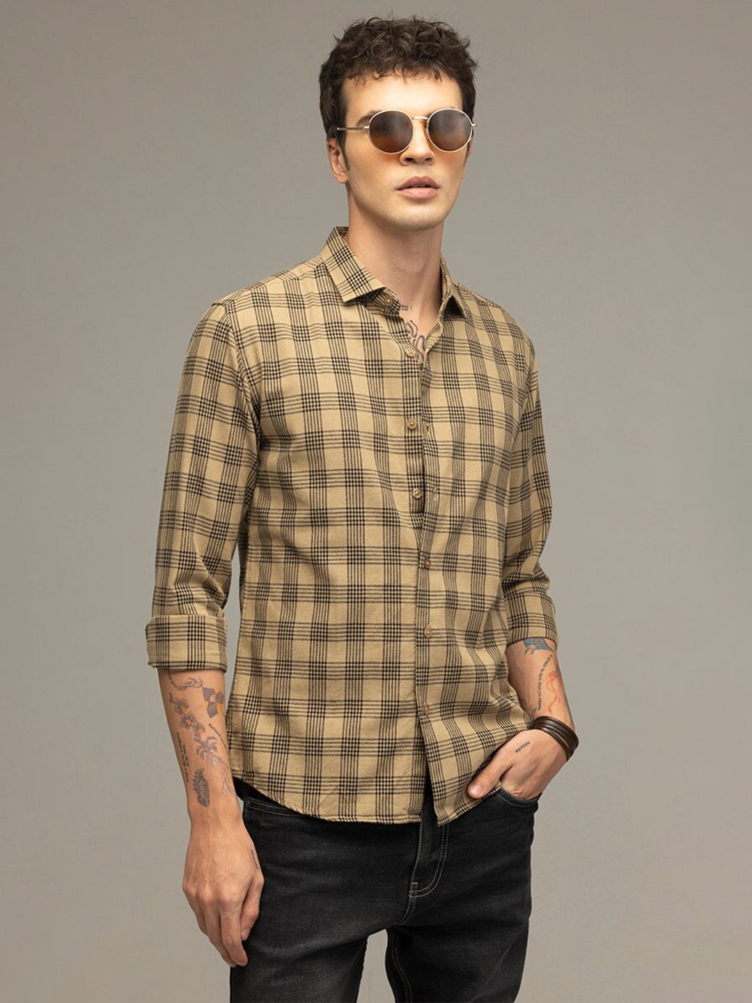 

Snitch Beige & Black Checked Classic Slim Fit Cotton Opaque Casual Shirt