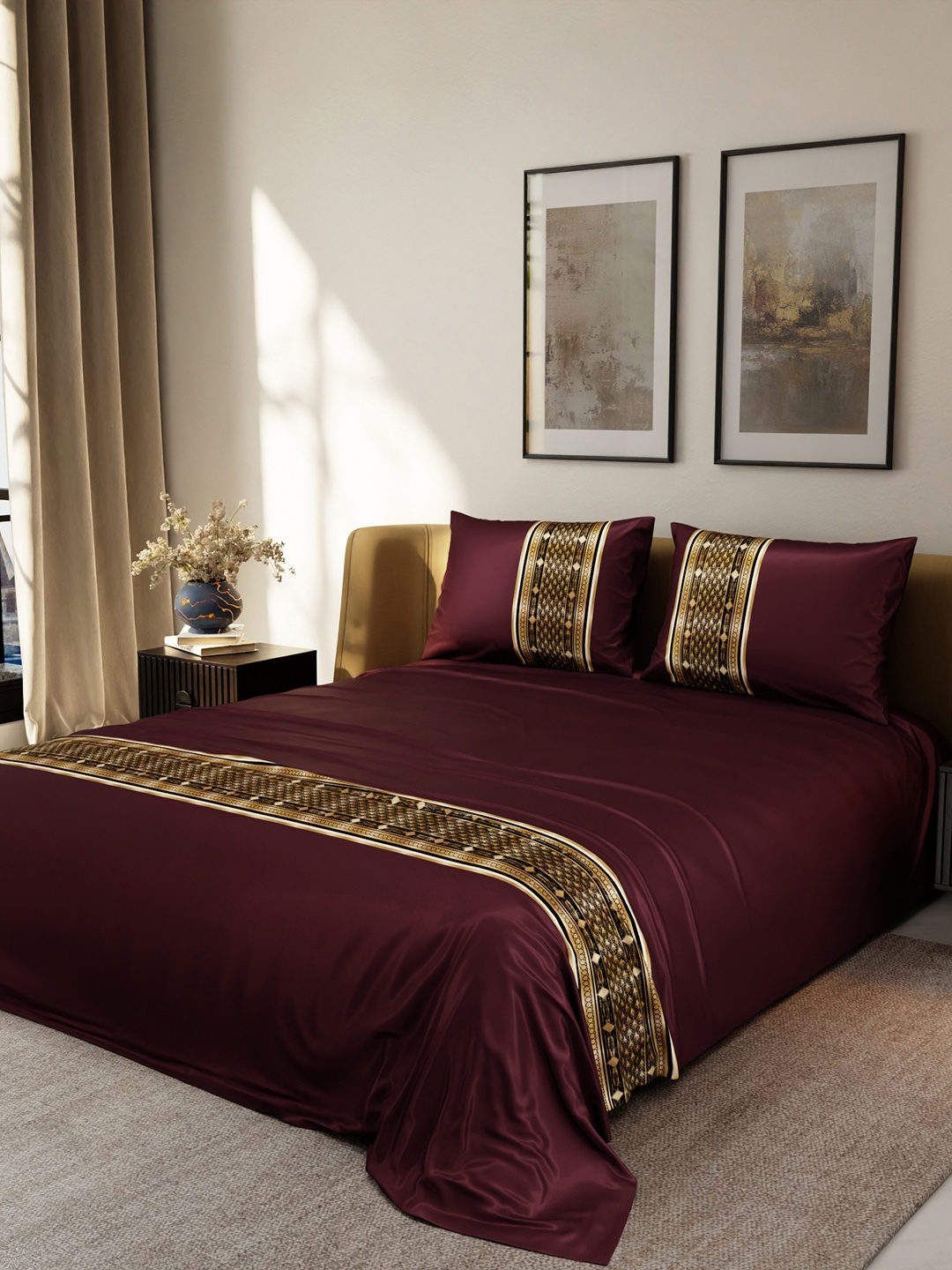 

Stoa Paris Wine Versailles Collection Double Bedsheet With 2 Pillow Covers, Maroon