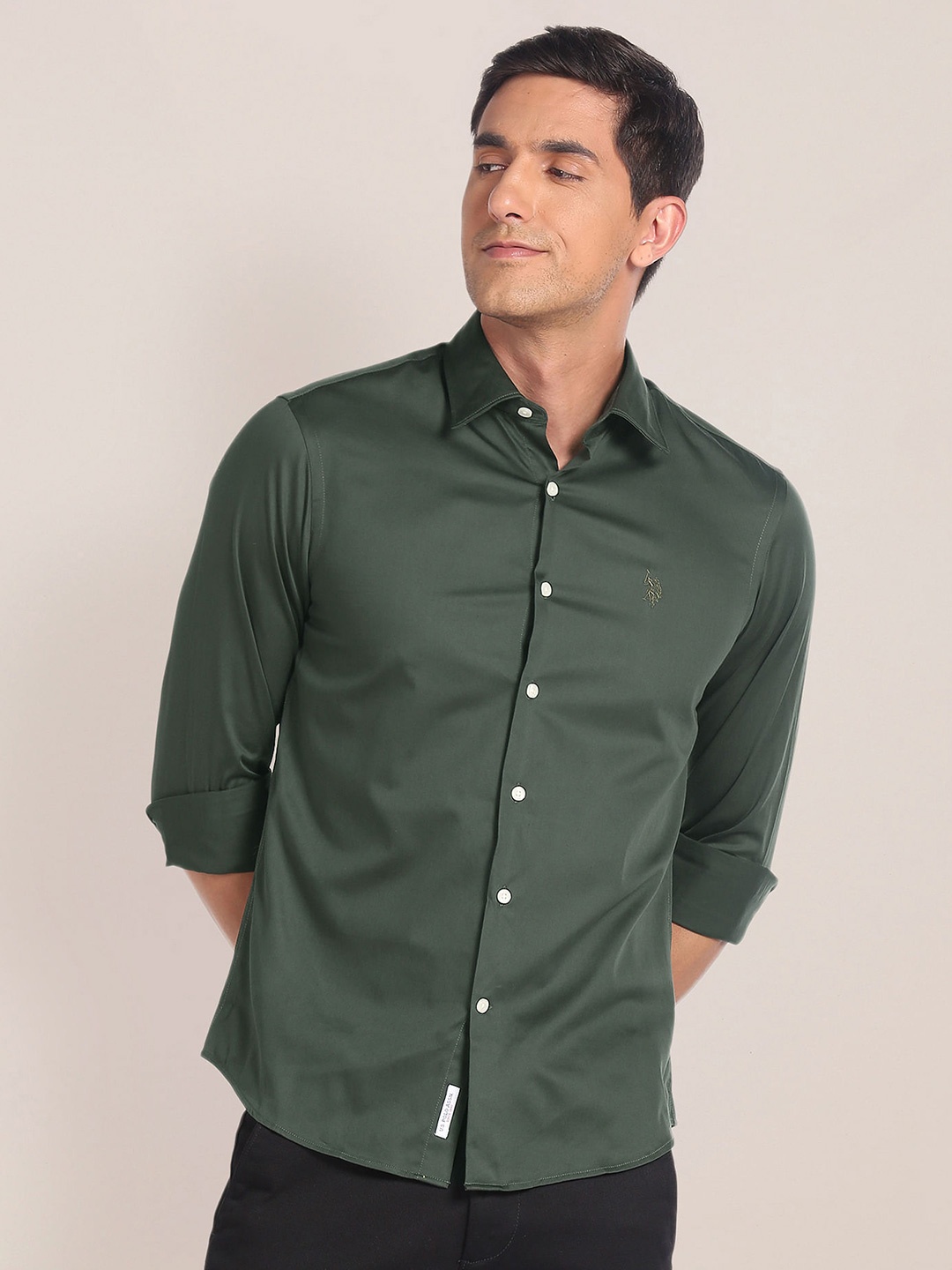 

U.S. Polo Assn. Cutaway Collar Regular Fit Opaque Casual Shirt, Green