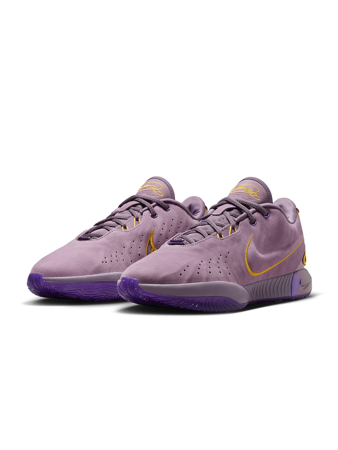 

Nike LeBron XXI EP Basketball Shoes, Purple