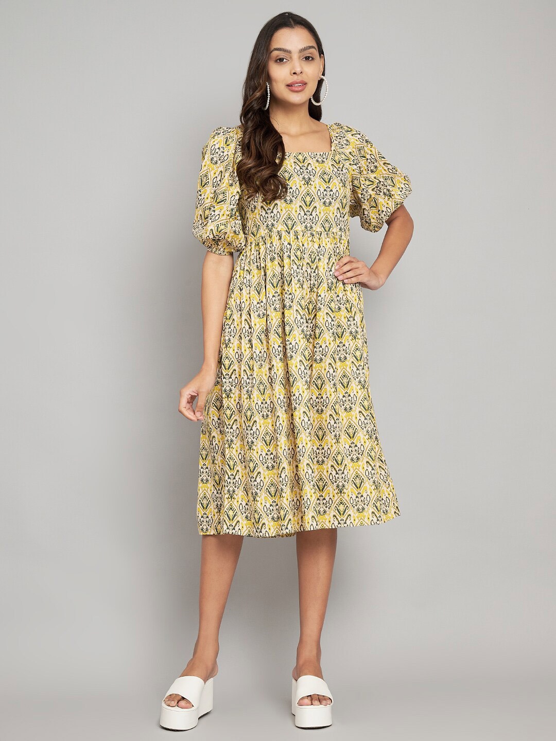 

Amagyaa Ethnic Motifs Print Puff Sleeves Cotton A-Line Dress, Lime green