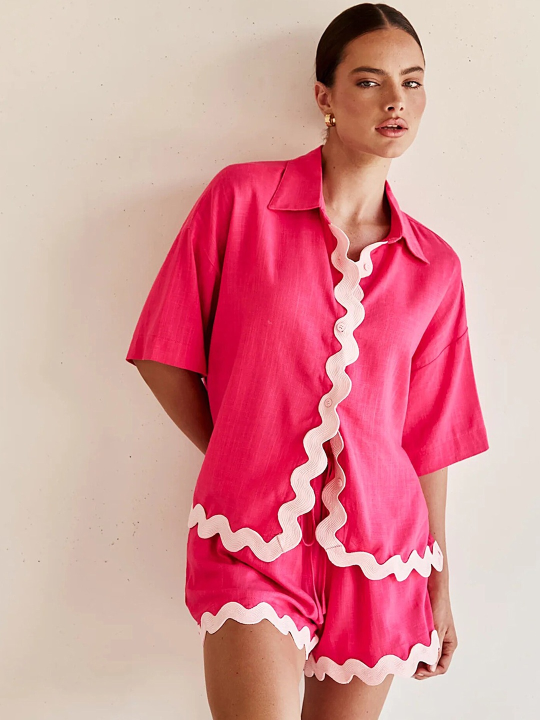 

LULU & SKY Scalloped Edge Shirt & Shorts, Pink