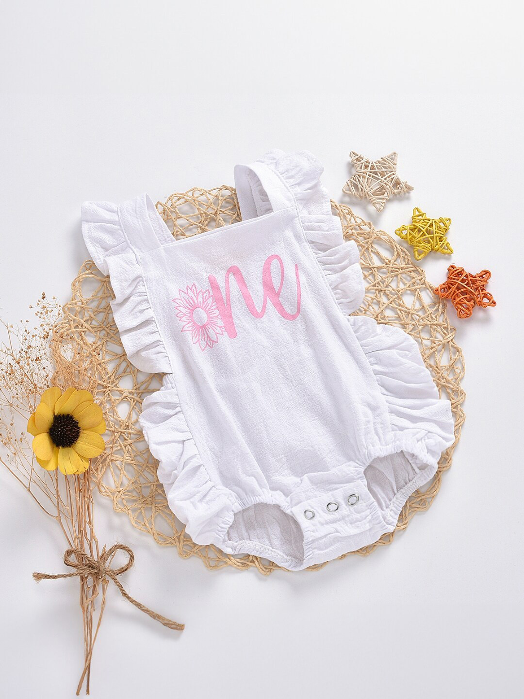 

StyleCast White Infant Printed Sleeveless Bodysuit