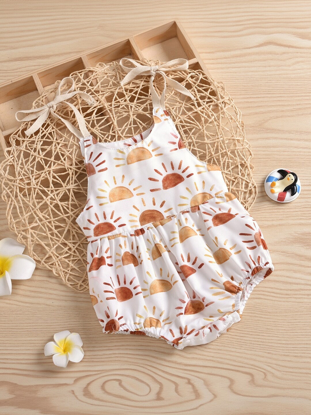 

StyleCast Infant Brown Printed Shoulder Straps Bodysuit, White