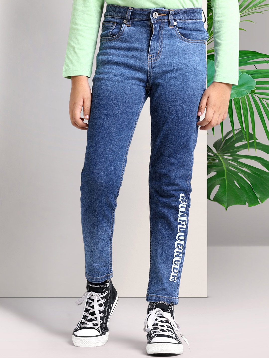 

ARIAS By LARA DUTTA Boys Mid-Rise Clean Look Light Fade Printed Stretchable Jeans, Blue