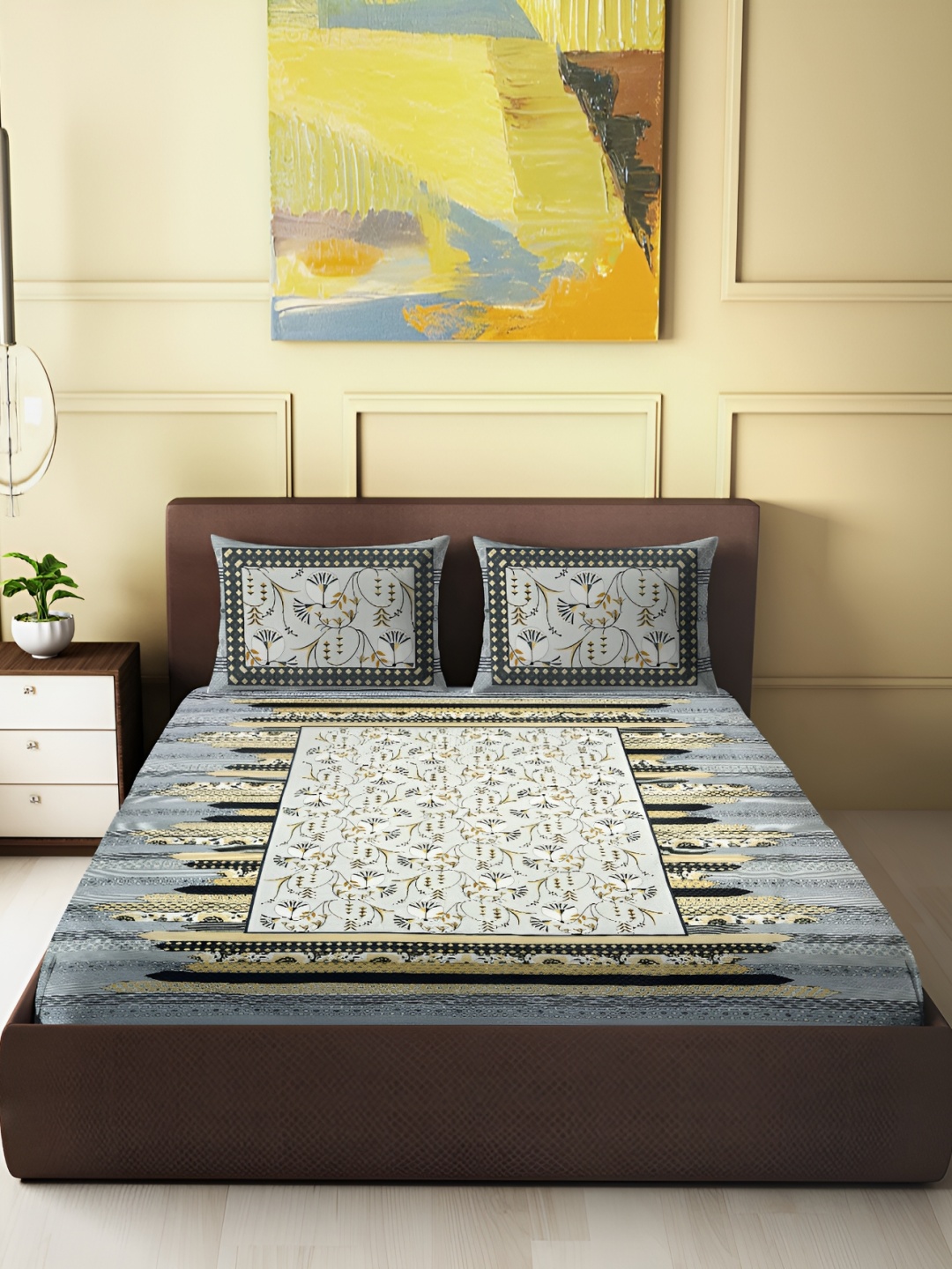 

Spangle Grey & Beige Floral 260 TC Cotton King Bedsheet with 2 Pillow Covers