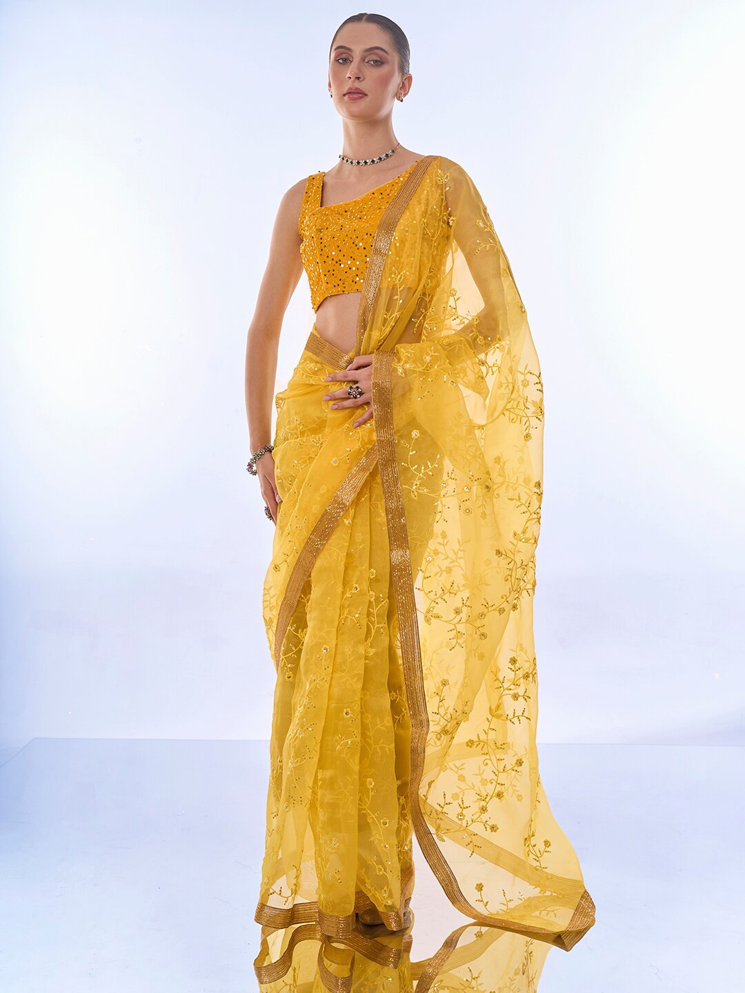 

Mitera Floral Embroidered Tissue Saree, Yellow