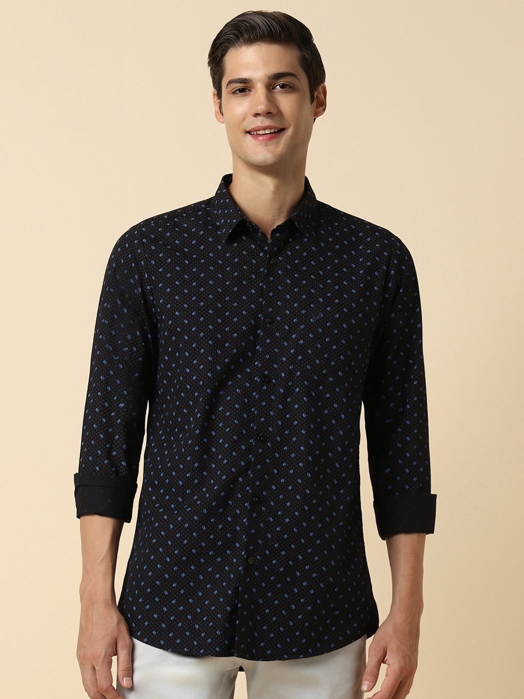 

Allen Solly Slim Fit Micro Ditsy Printed Cotton Casual Shirt, Black