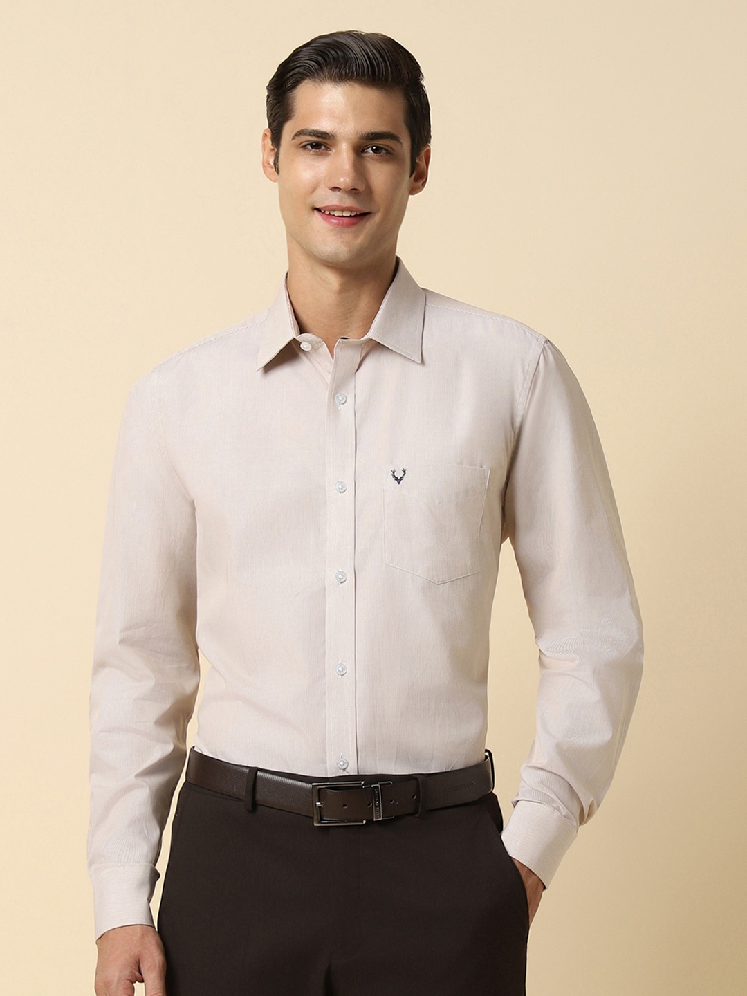 

Allen Solly Slim Fit Vertical Striped Pure Cotton Formal Shirt, Beige