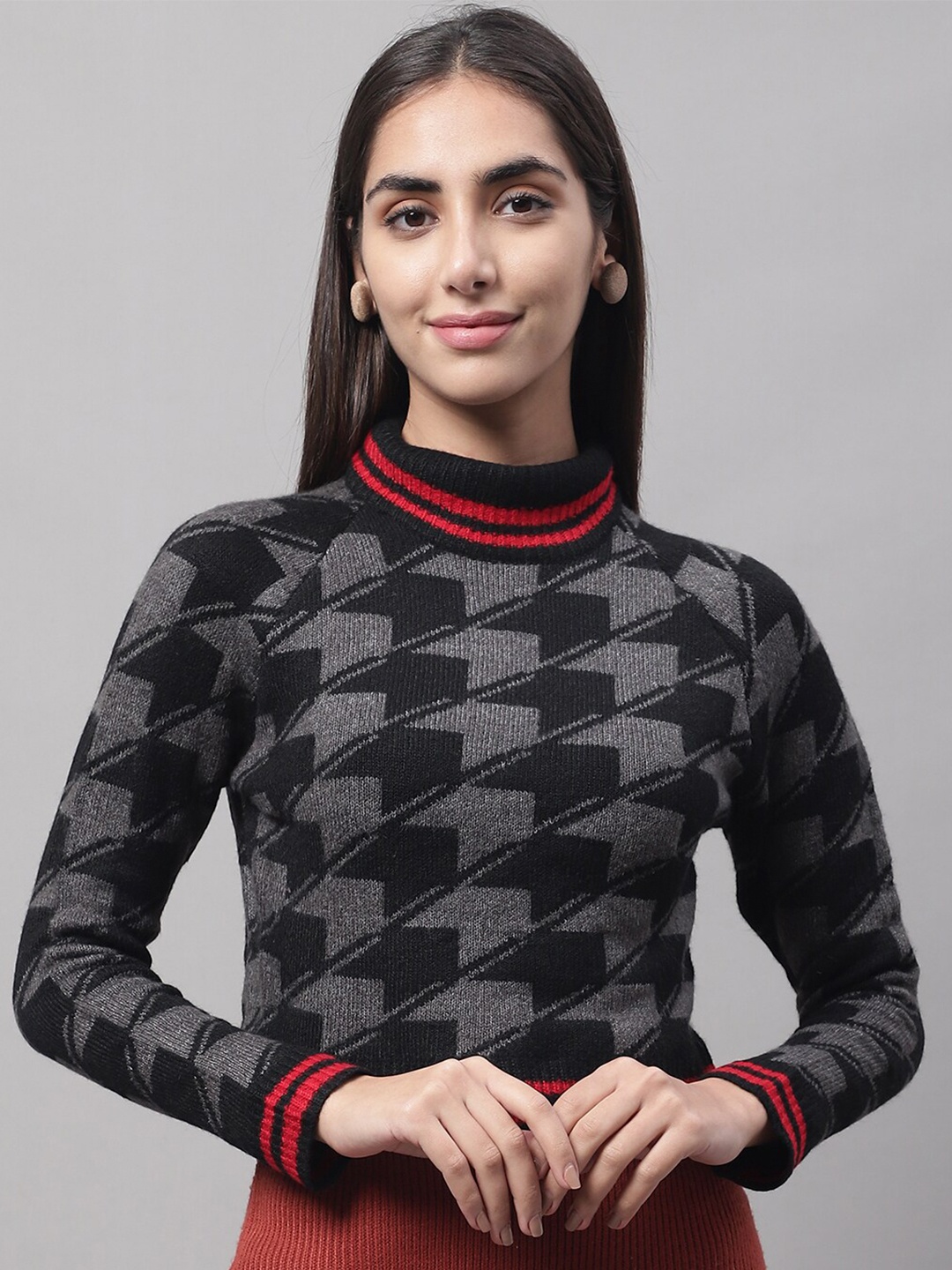 

NoBarr High Neck Geometric Printed Pullover, Black