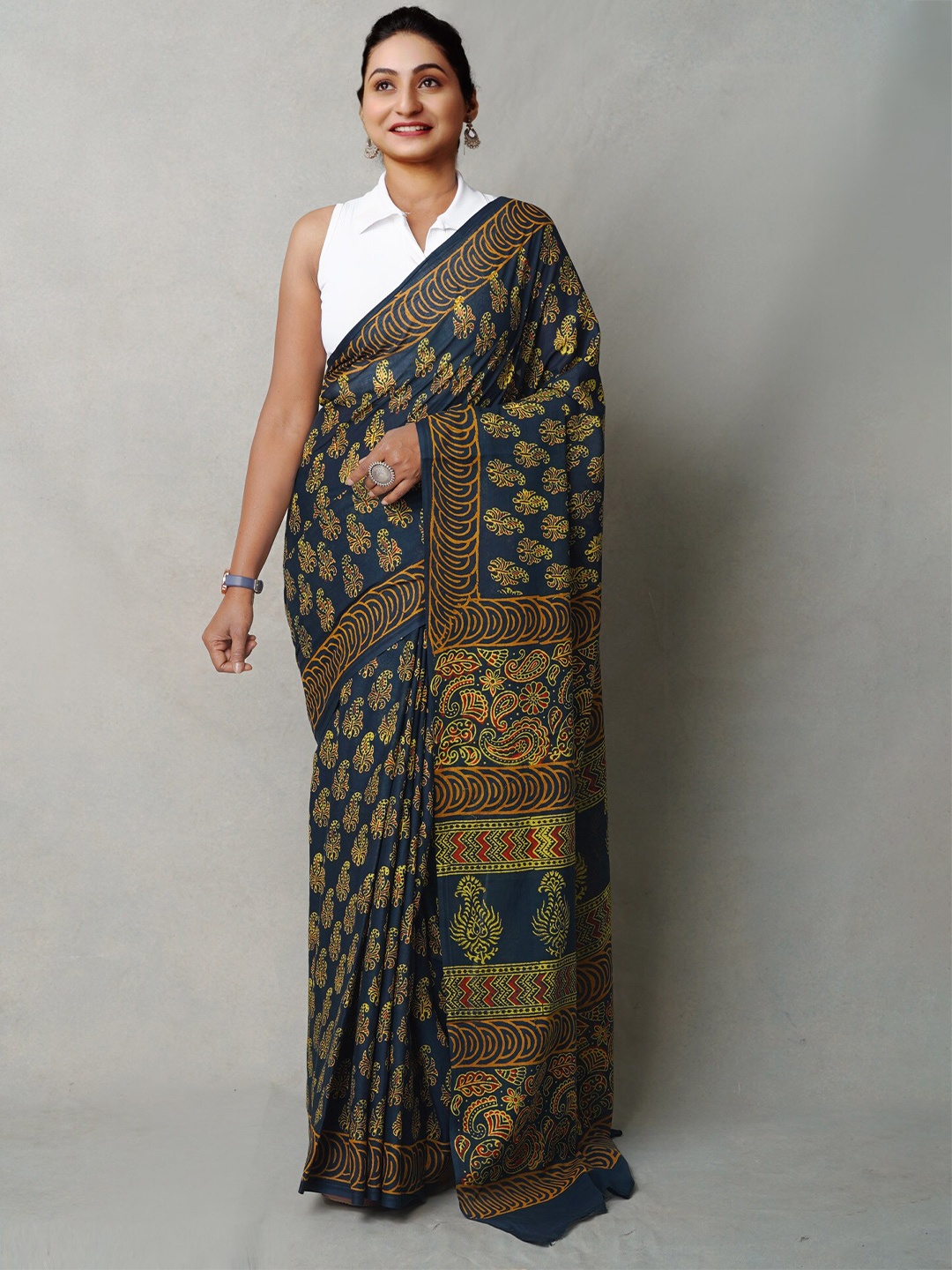 

Unnati Silks Ajrak Block Pure Cotton Block Print Saree, Navy blue