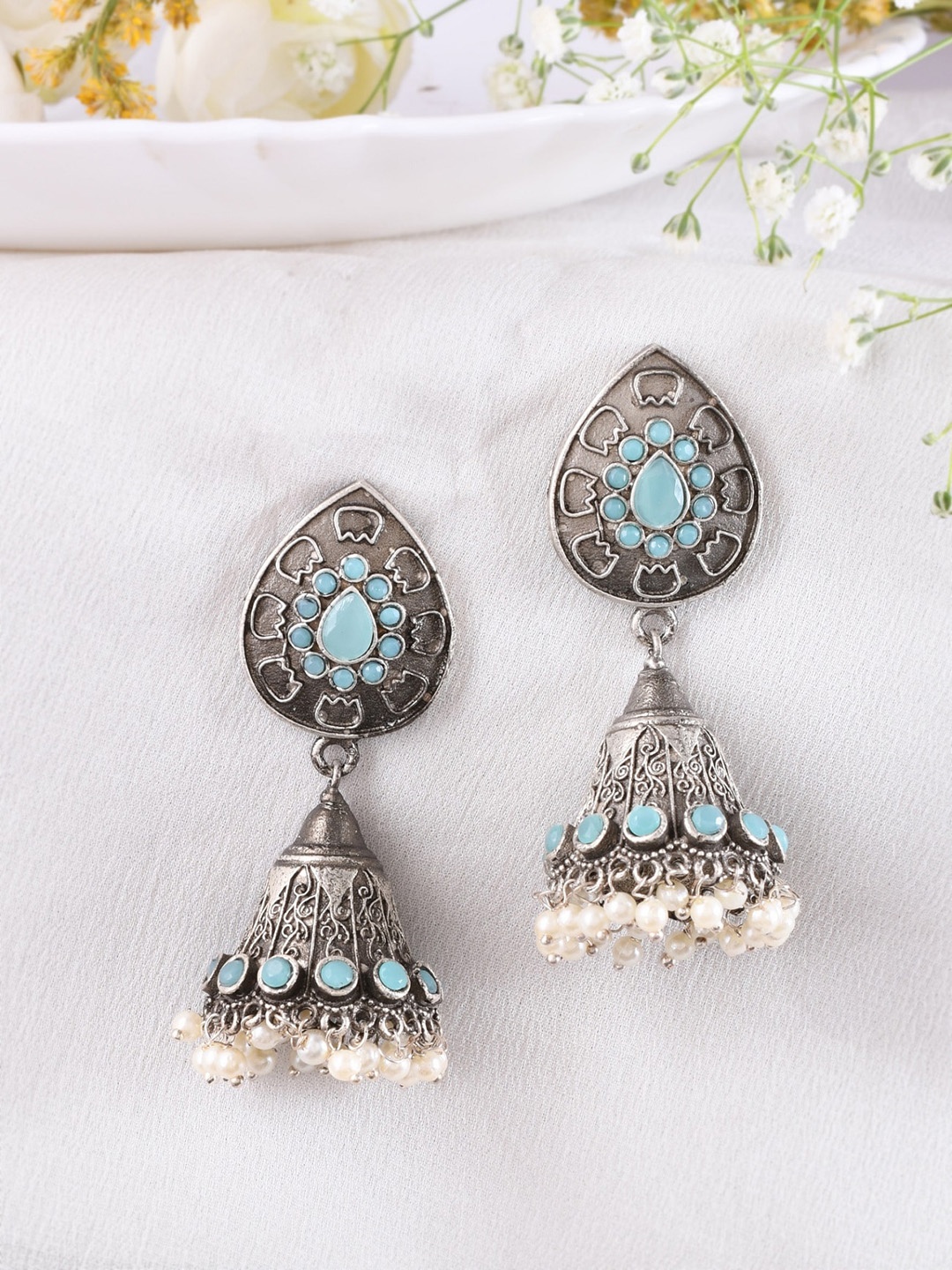 

DASTOOR Silver-Plated Teardrop Shaped Jhumkas Earrings