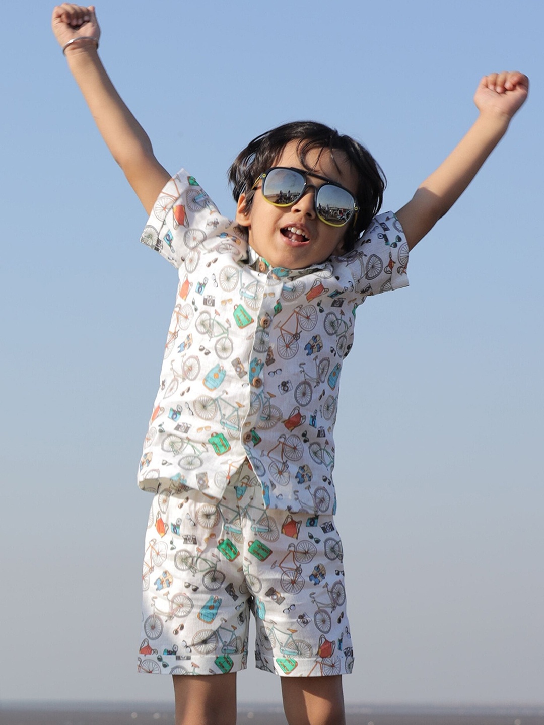 

BAESD Boys Printed Linen Shirt With Shorts, White