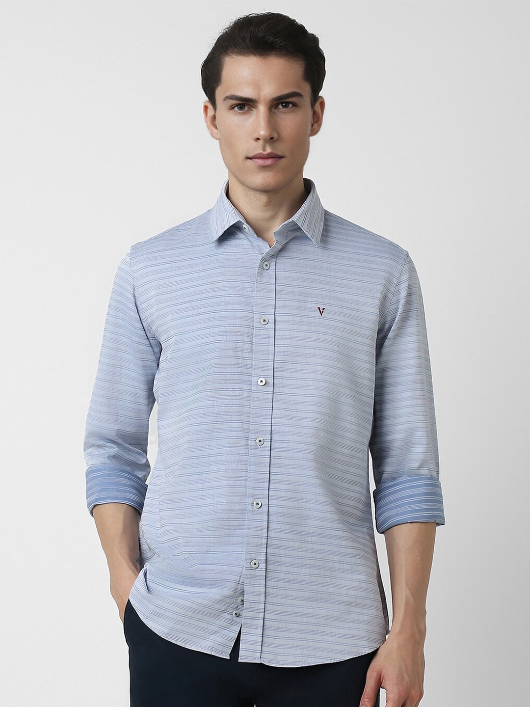 

Van Heusen Sport Horizontal Striped Full Sleeves Casual Shirt, Blue