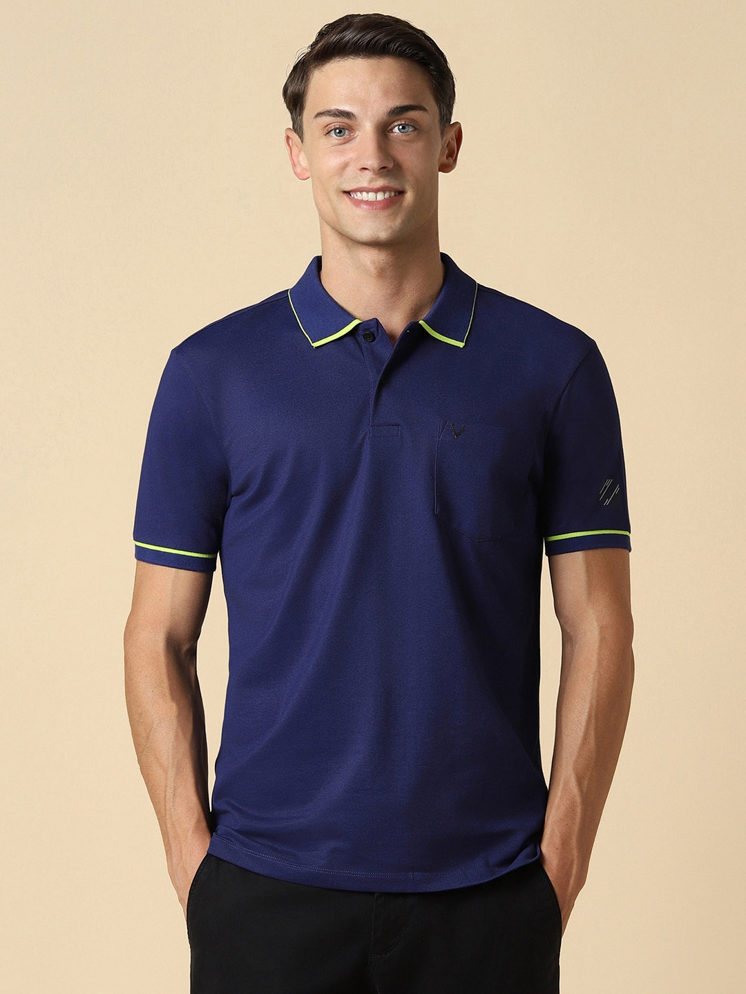 

Allen Solly Men Polo Collar Pockets T-shirt, Navy blue